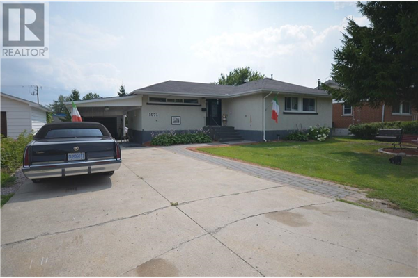 1071 Roland, Sudbury