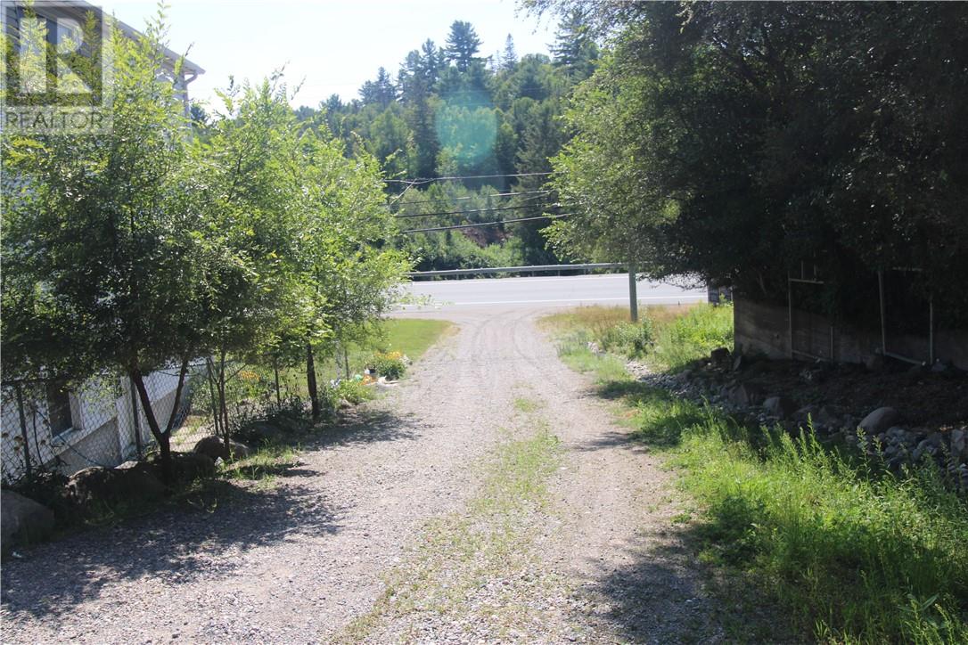 Listing 2112778 - Large Photo # 12