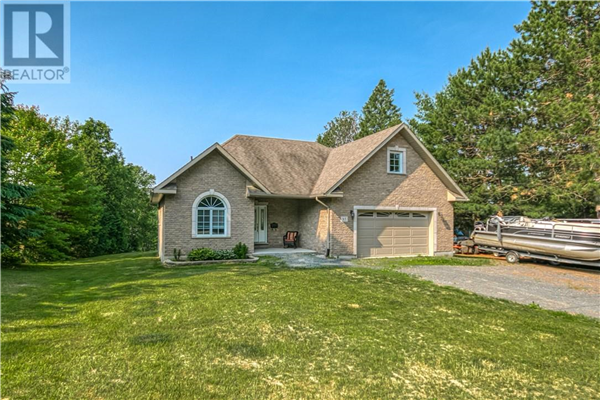 85 Burr Oak Drive, Greater Sudbury