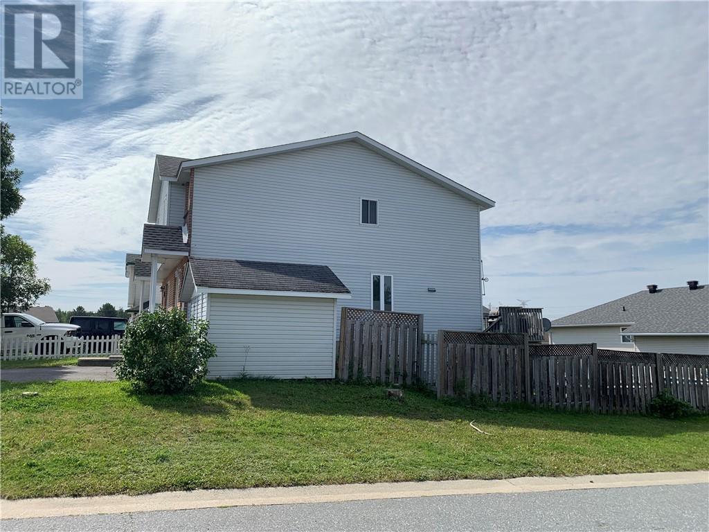 Listing 2112915 - Large Photo # 51