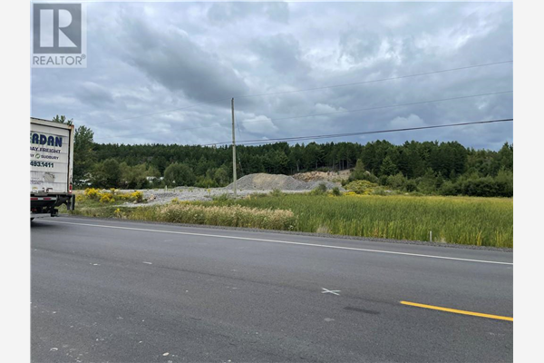 6840 Highway 17 E, Sudbury