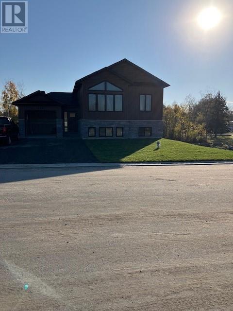 Listing 2112997 - Large Photo # 2