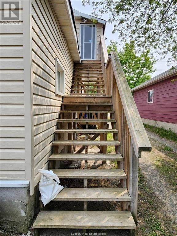 338 King Street
