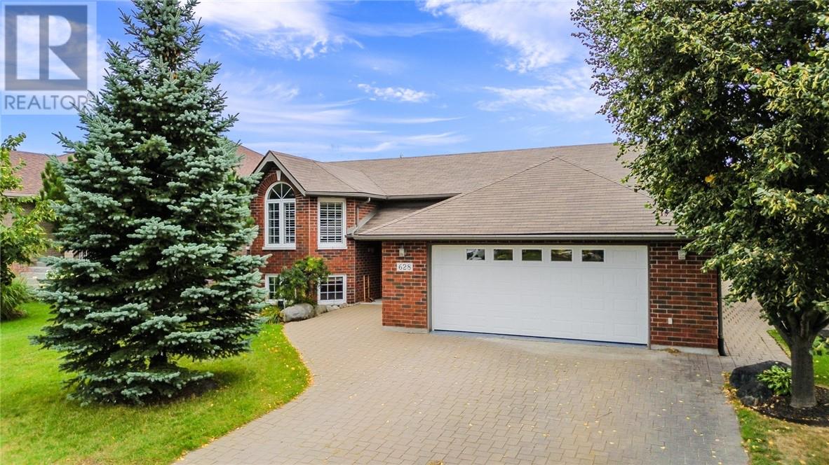 628 Corsi Hill