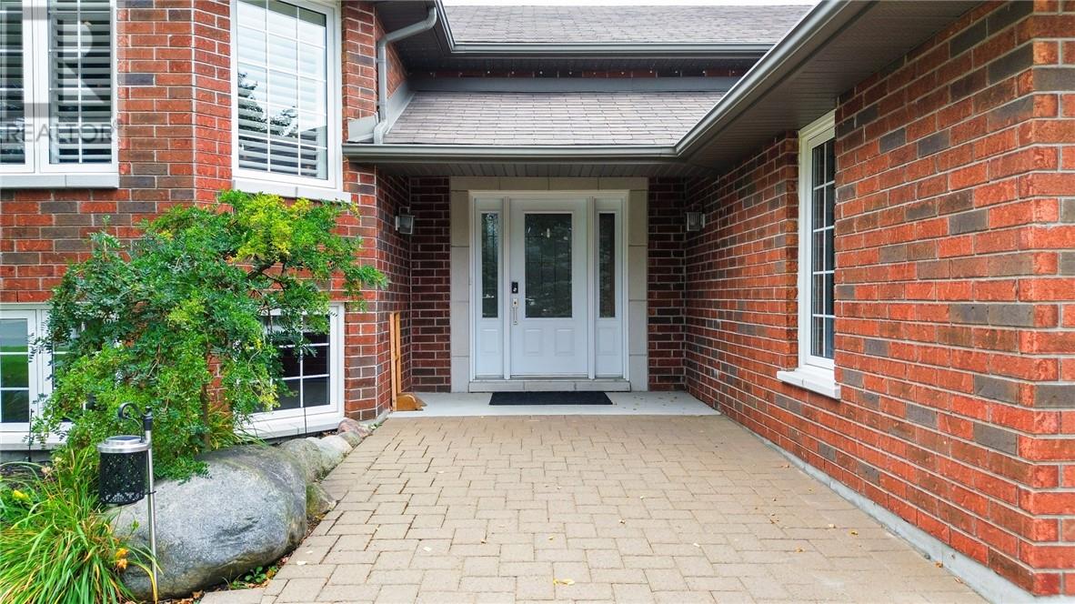 628 Corsi Hill