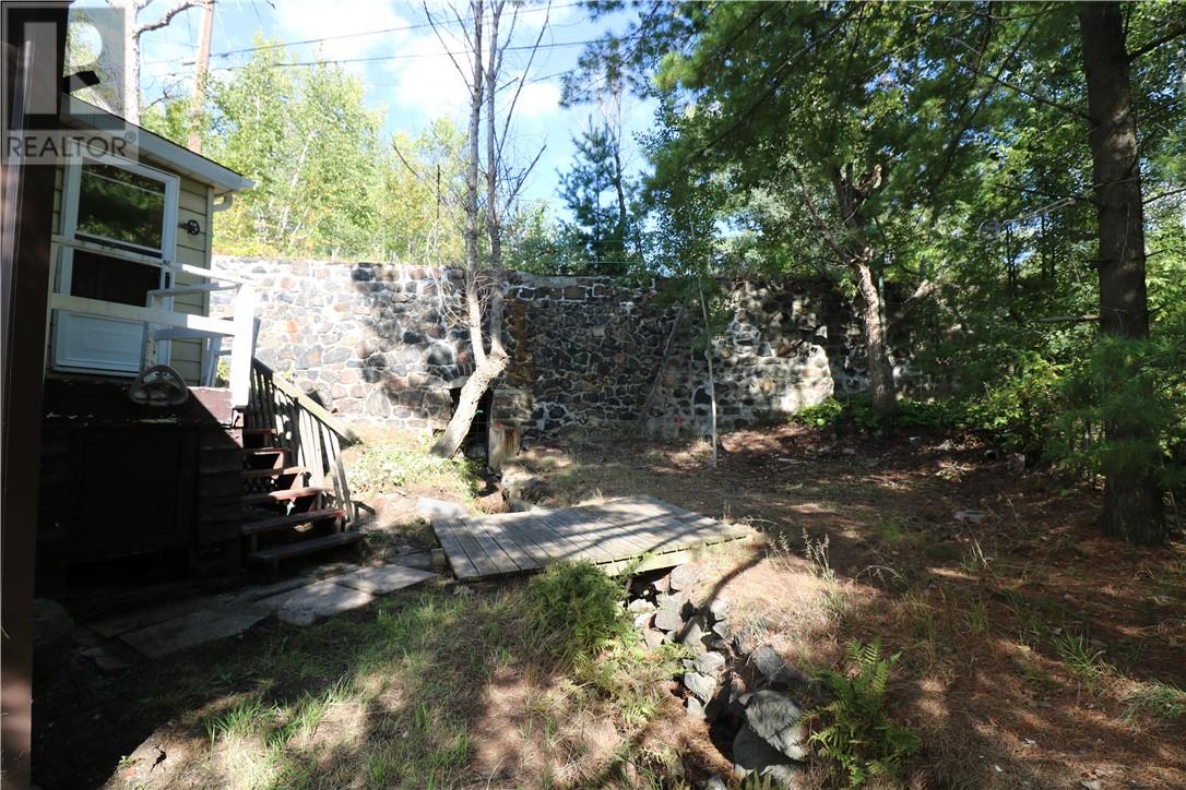 Listing 2113279 - Large Photo # 24