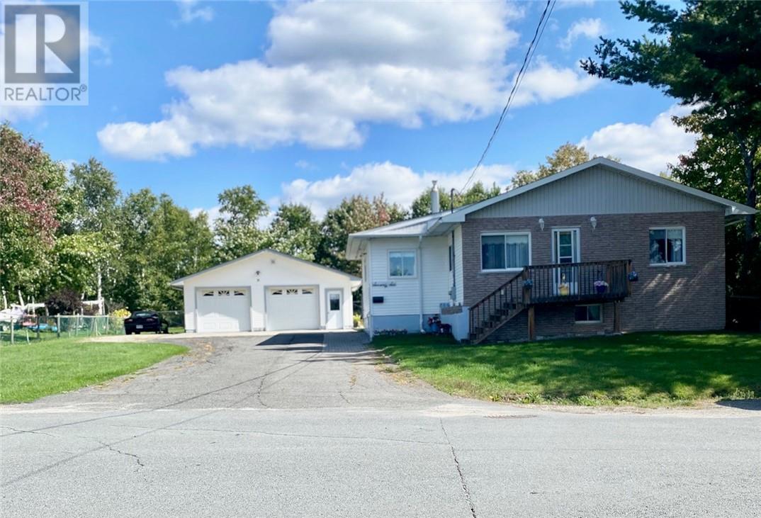 76 Ridgemount Avenue