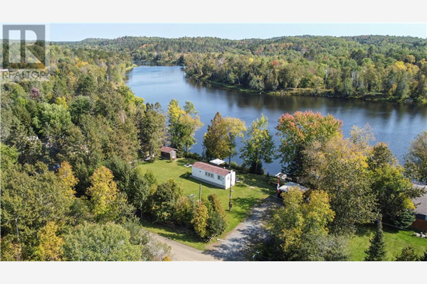 68 Carol Road, Whitefish