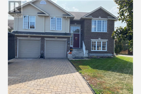 11 Mulberry Court, Lively