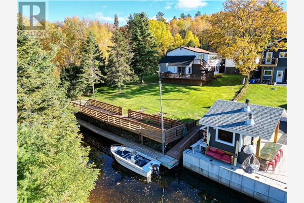 96 Poupore Road W, Skead