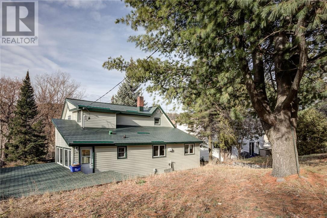 13 Oliver Street