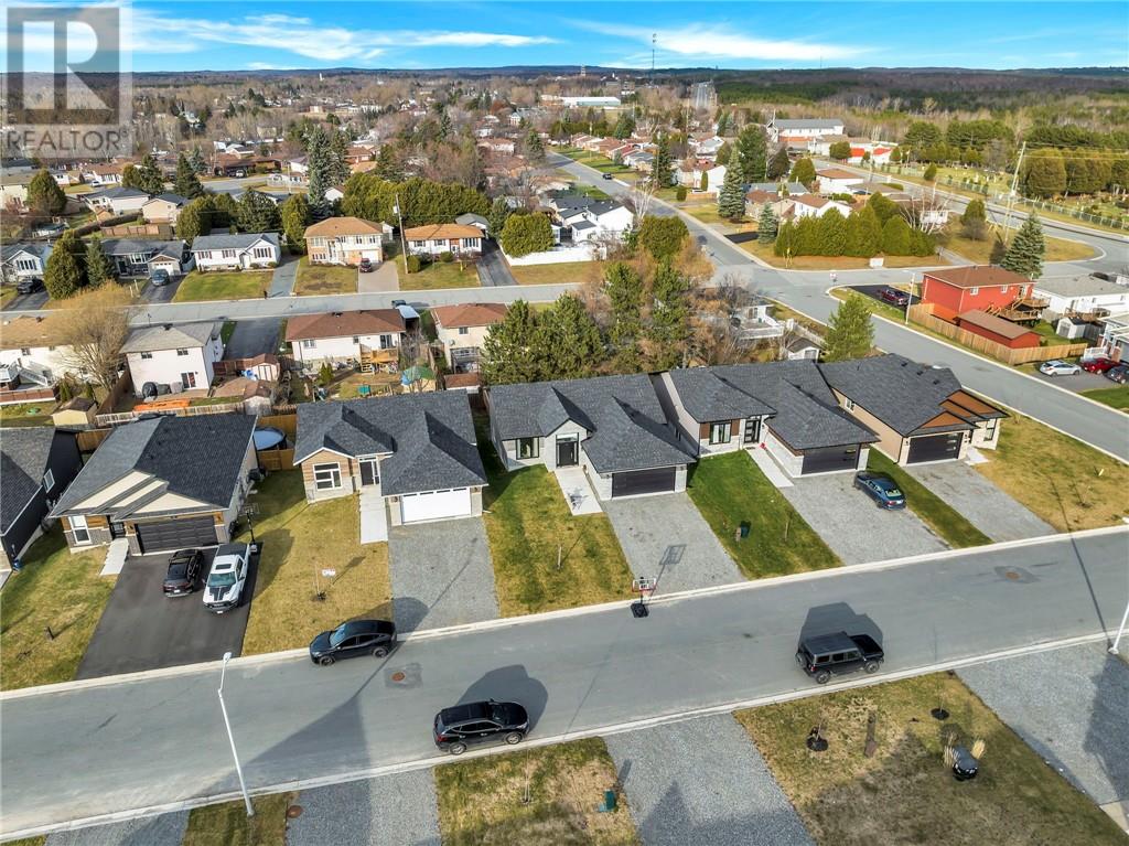 58 Meadowgreen Drive