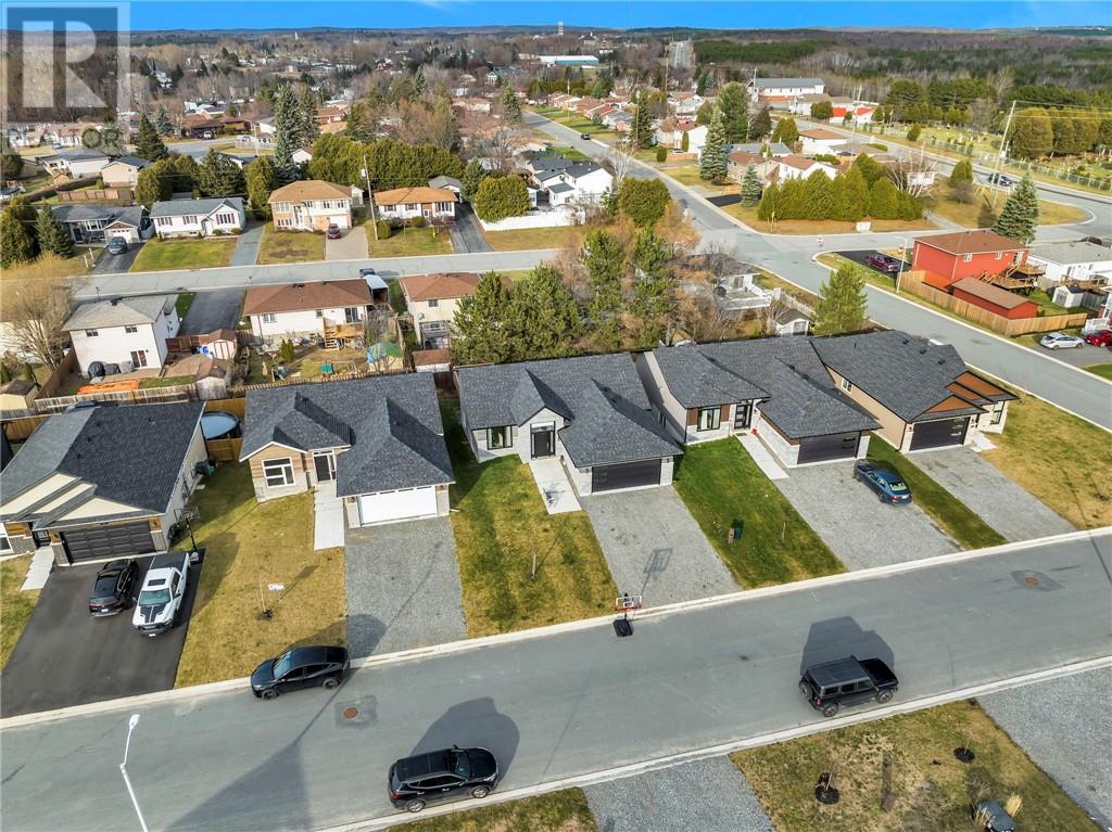 58 Meadowgreen Drive