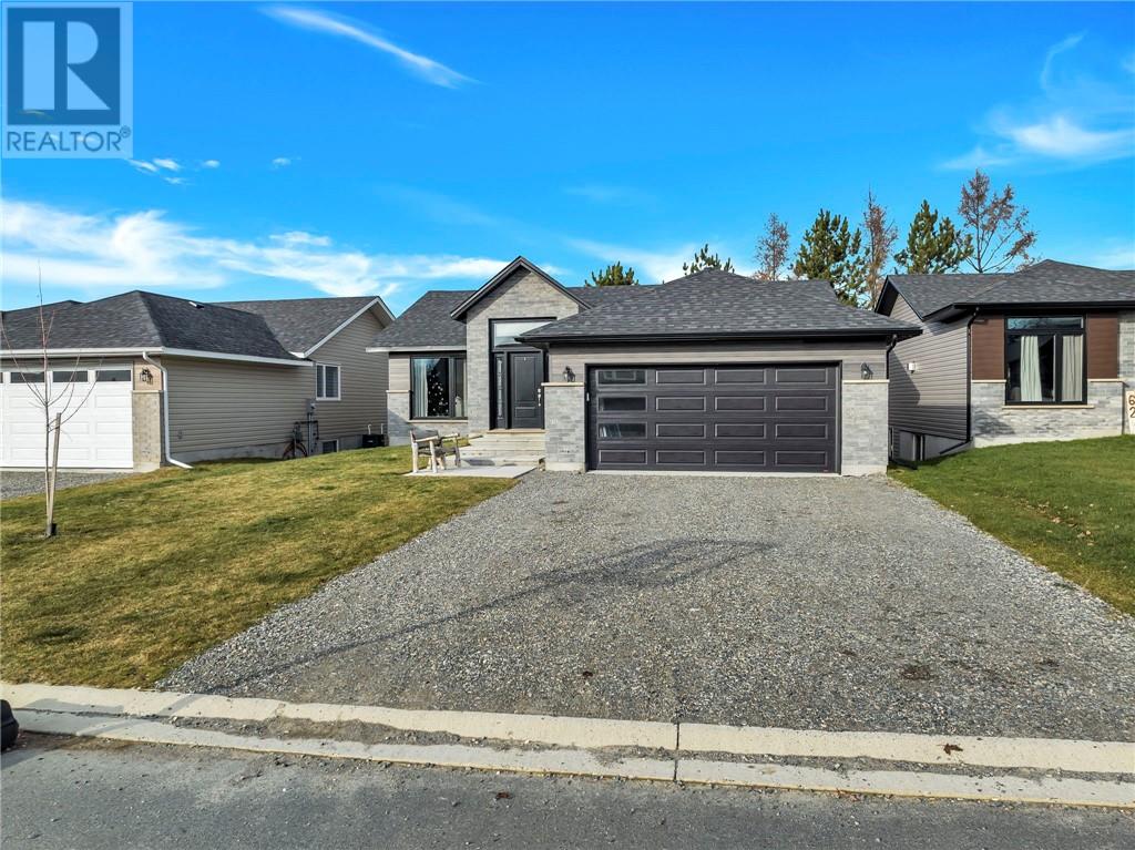 58 Meadowgreen Drive