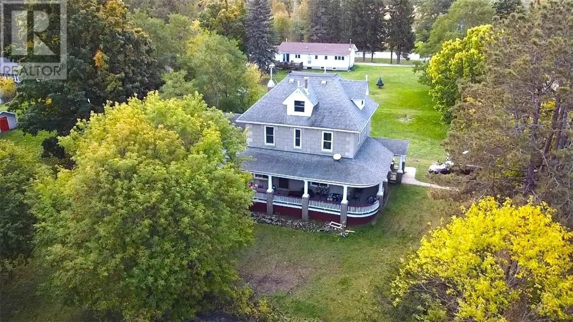 4 Gore St