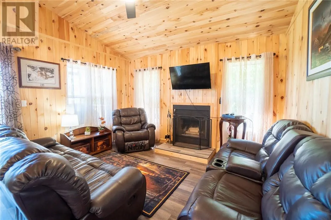 0 Panache Lake Mountain Cove Lodge