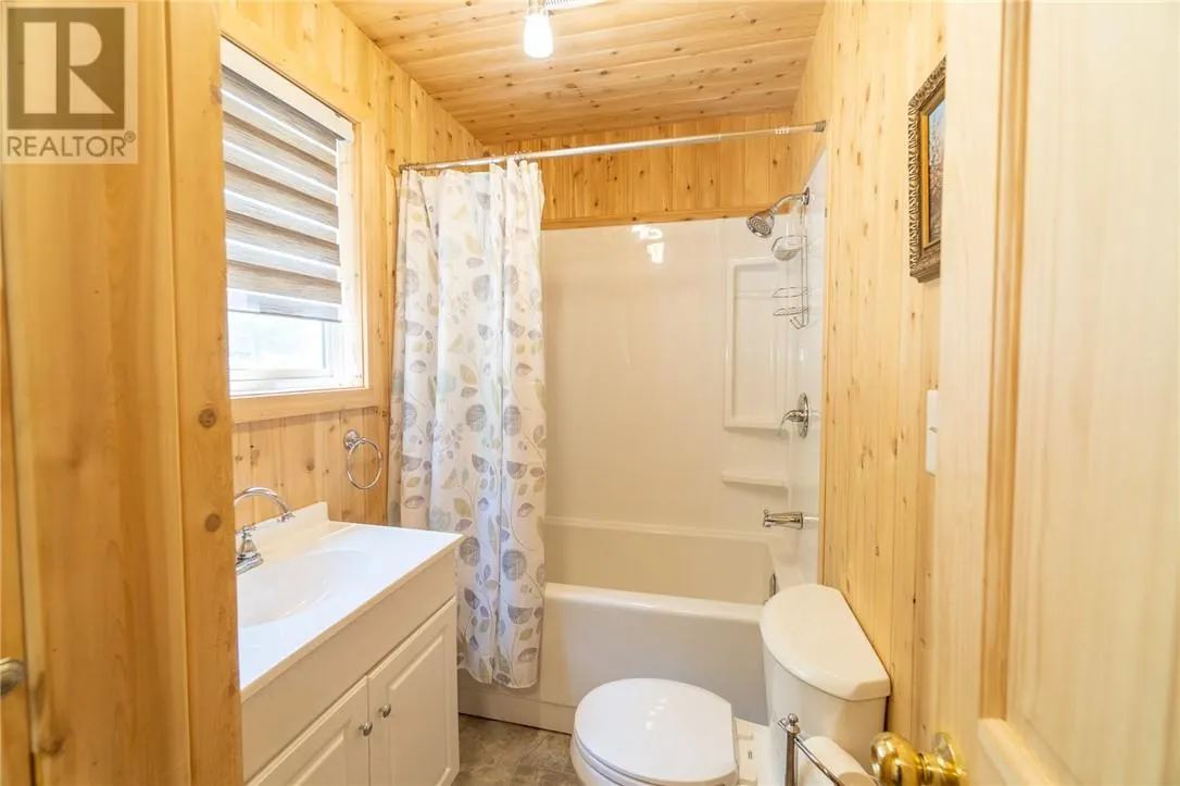 0 Panache Lake Mountain Cove Lodge