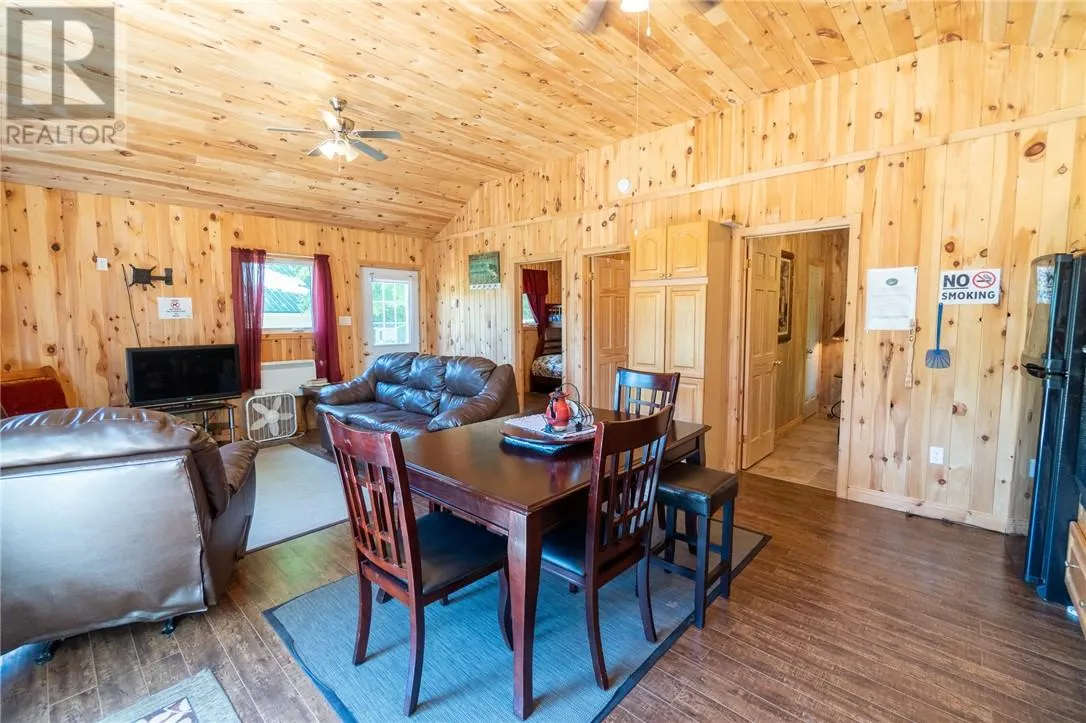 0 Panache Lake Mountain Cove Lodge