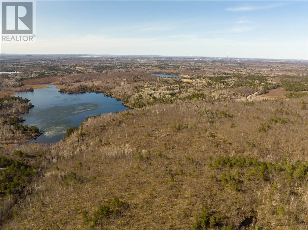 Lot 3 Moxam Landing