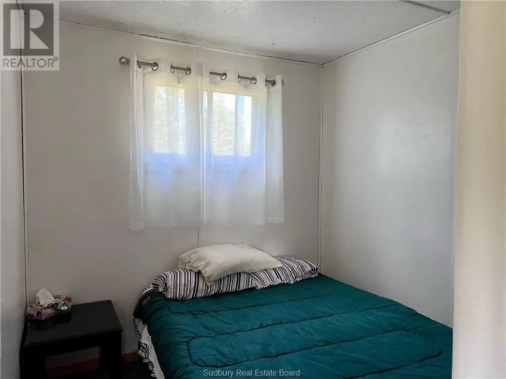 124 A Clouthier Road