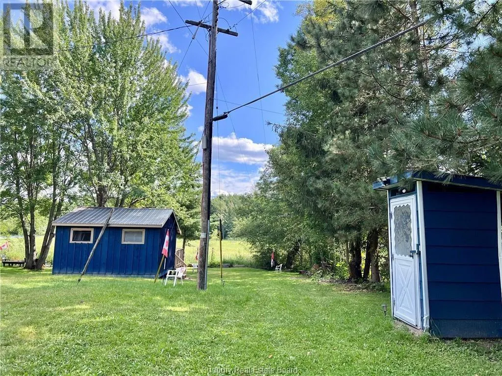 124 A Clouthier Road