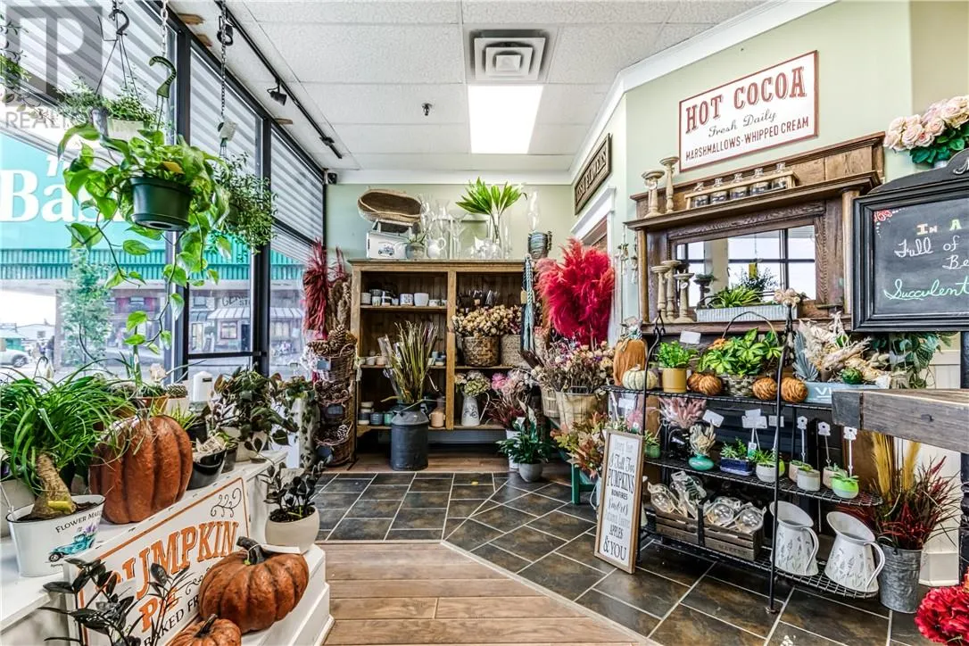 1812 Lasalle Boulevard Unit# 3