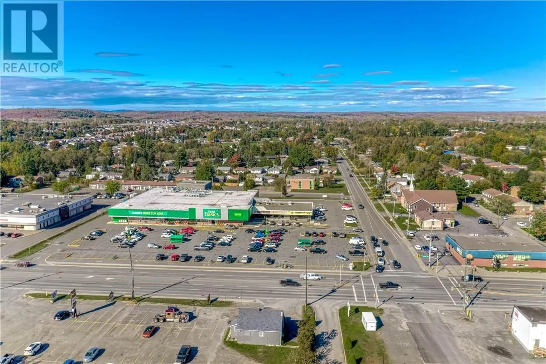 1812 Lasalle Boulevard Unit# 3
