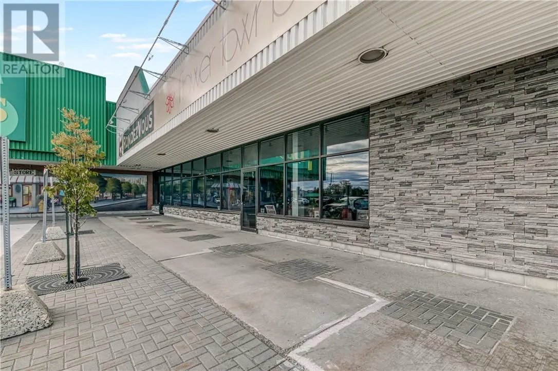 1812 Lasalle Boulevard Unit# 3