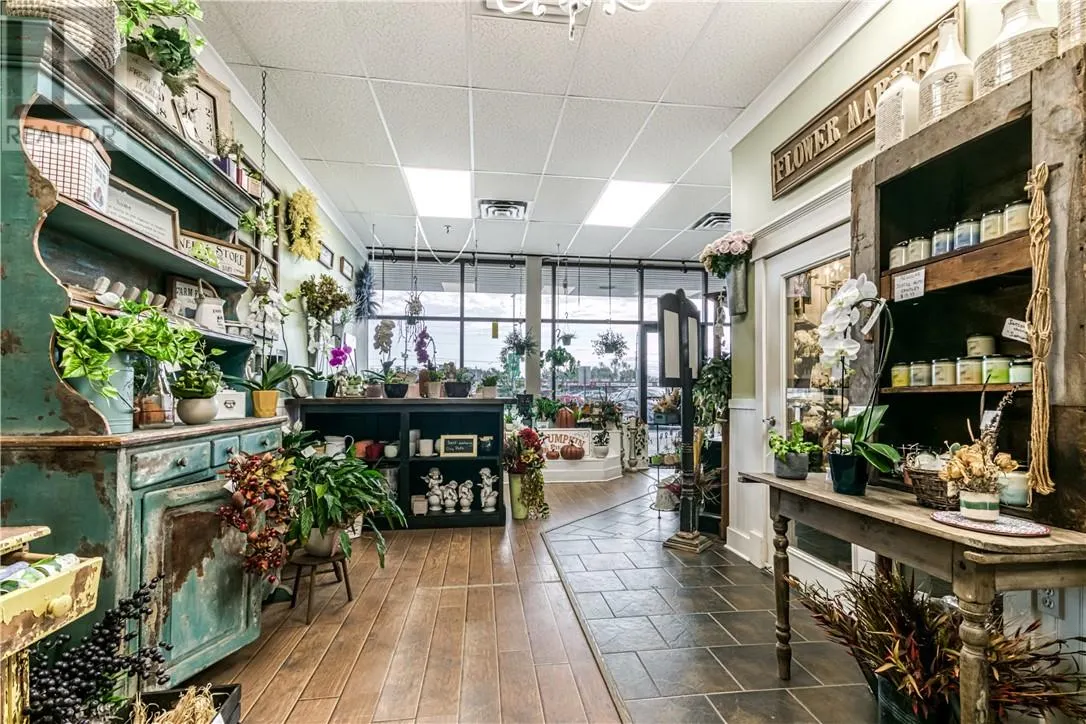 1812 Lasalle Boulevard Unit# 3