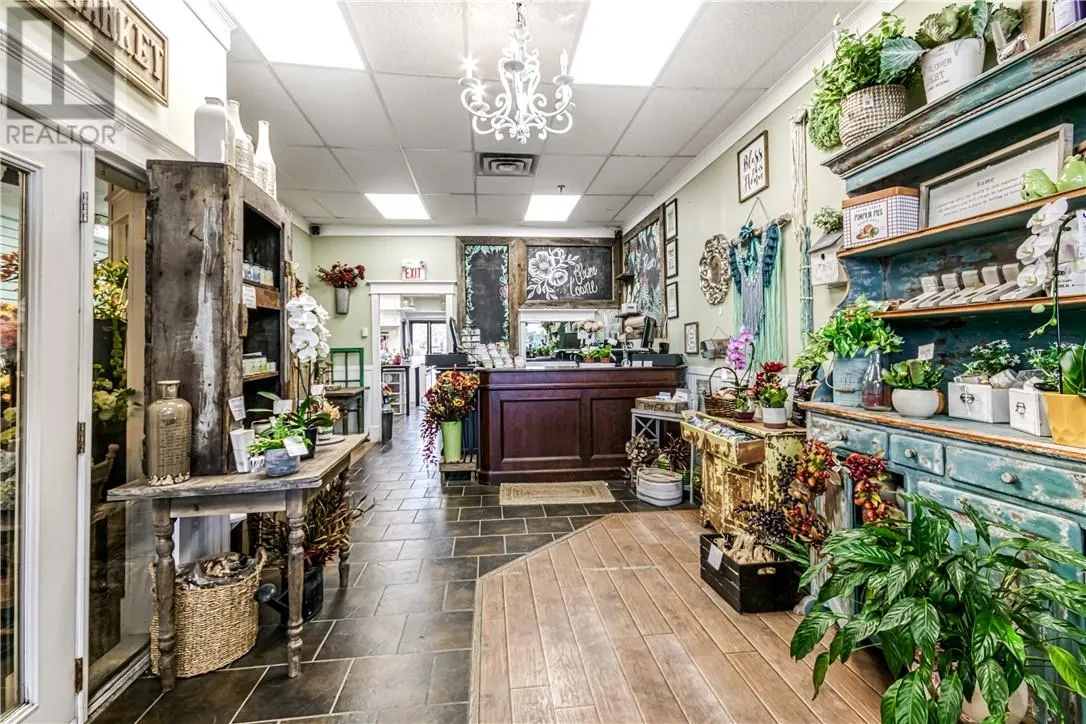 1812 Lasalle Boulevard Unit# 3