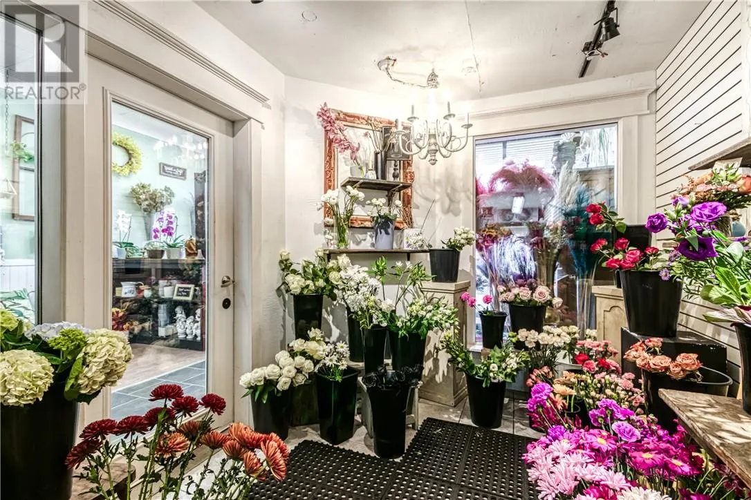 1812 Lasalle Boulevard Unit# 3