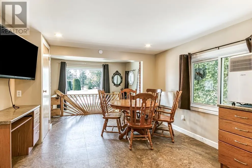 5202 Highway 551
