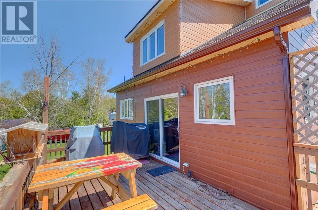 560 ICE LAKE Road