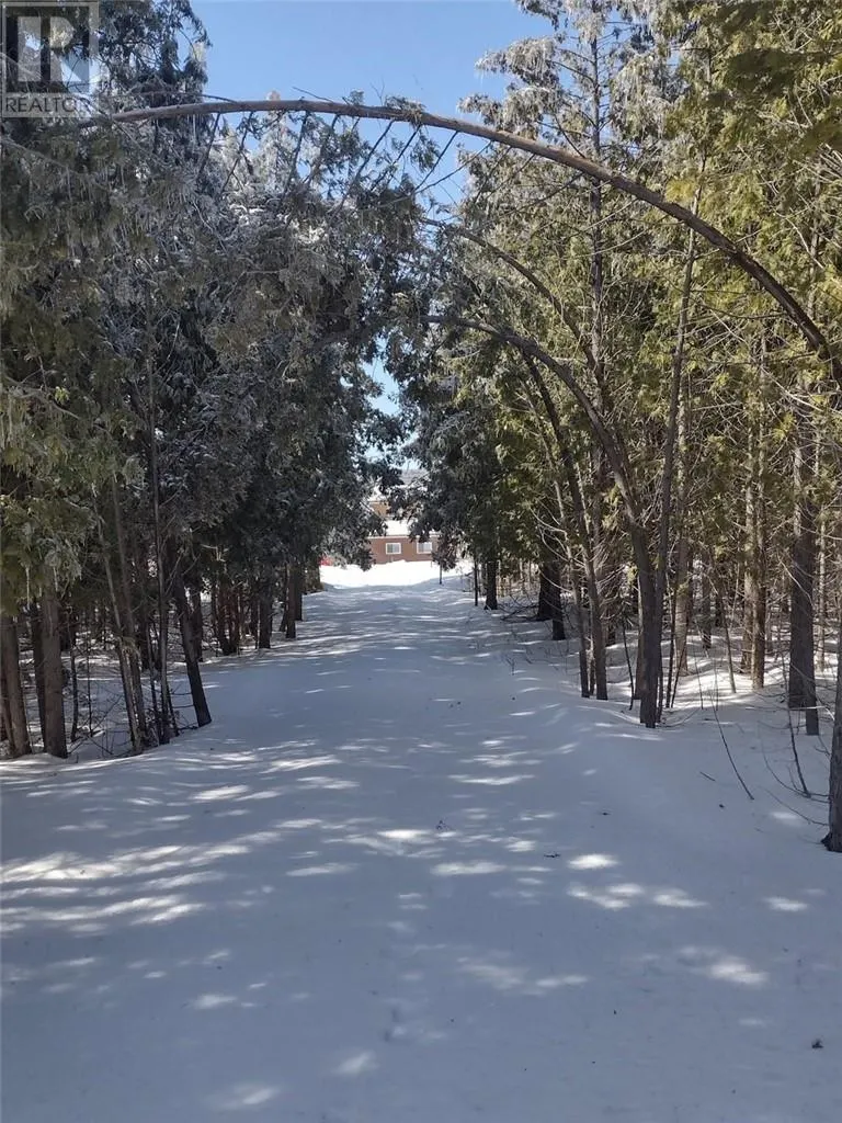 560 ICE LAKE Road