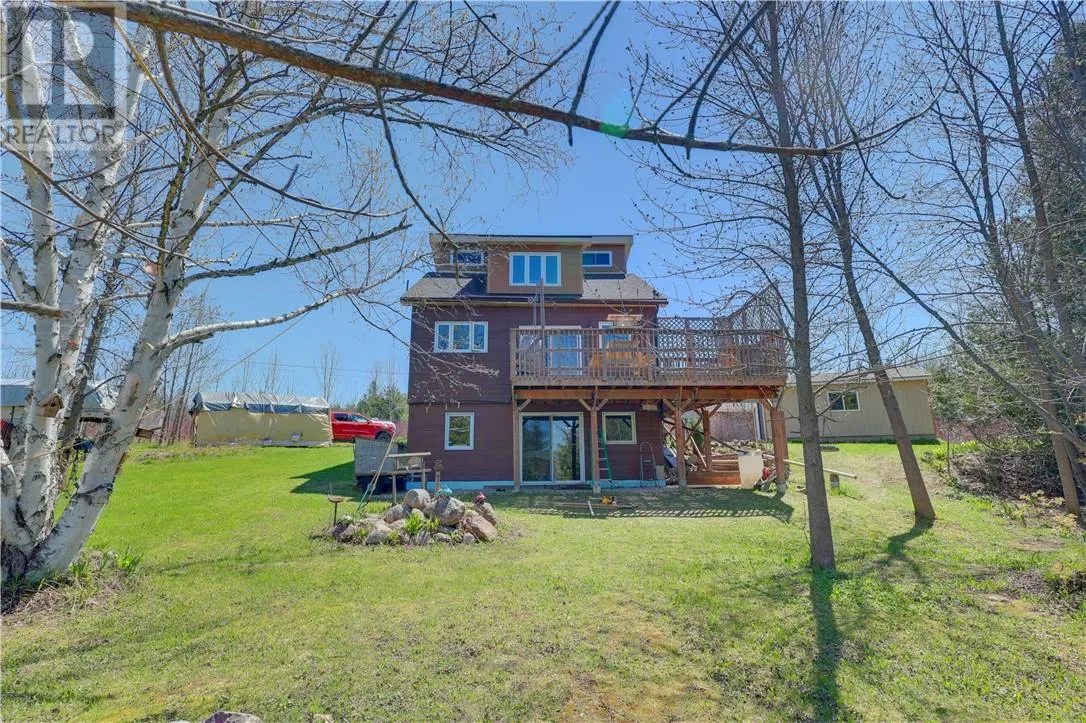 560 ICE LAKE Road