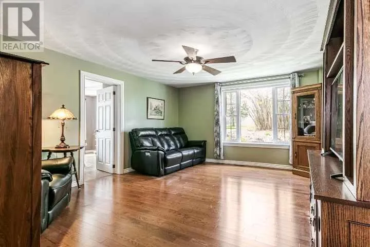 63 Country Lane