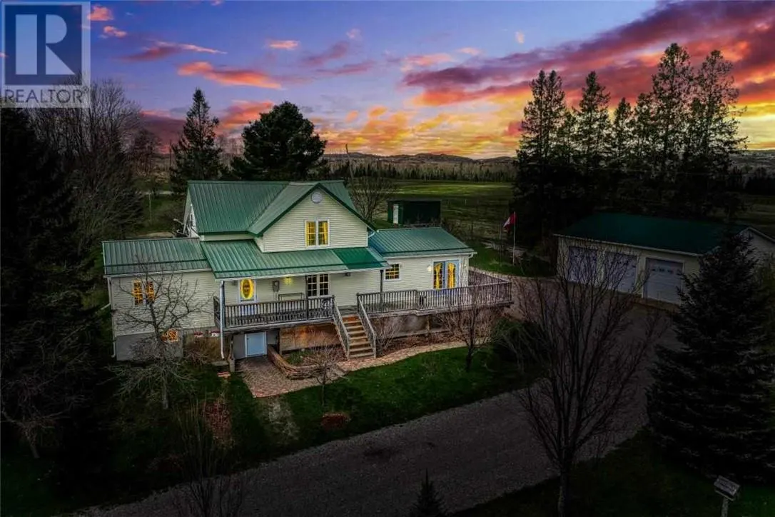 63 Country Lane