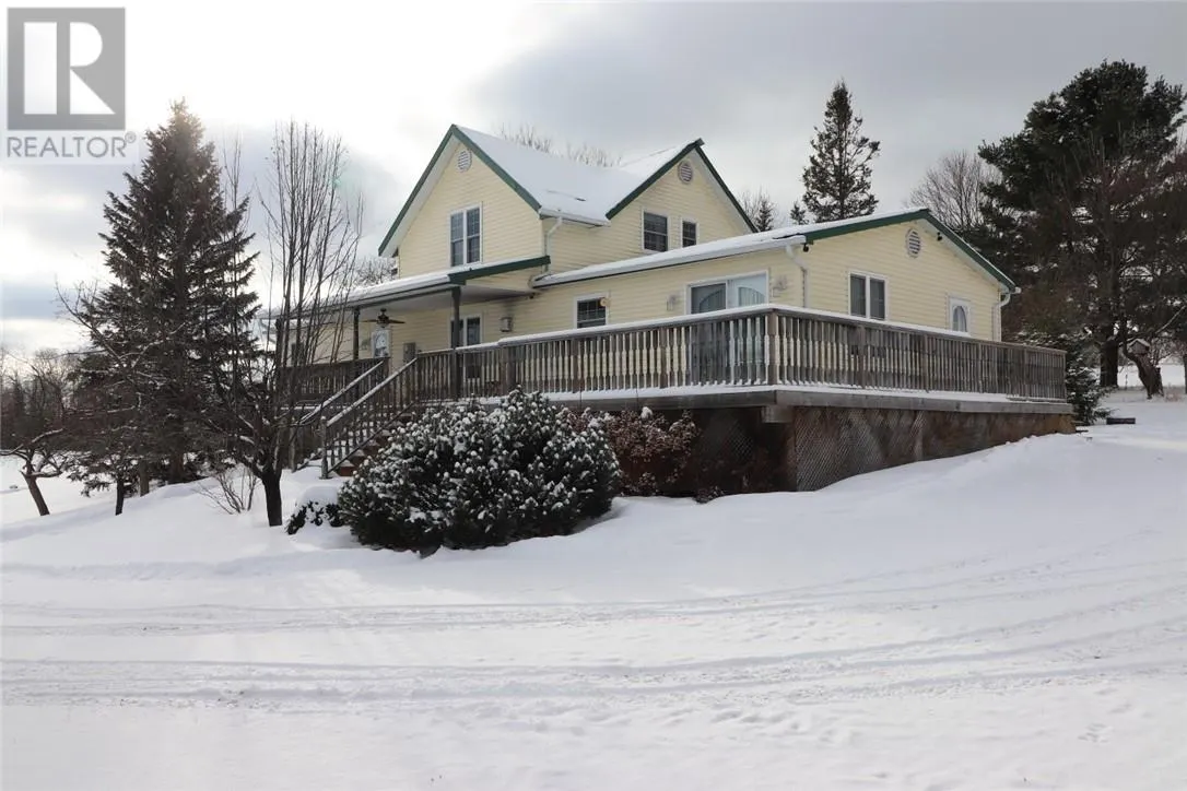 63 Country Lane