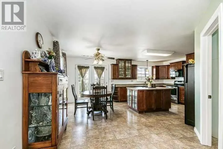 63 Country Lane