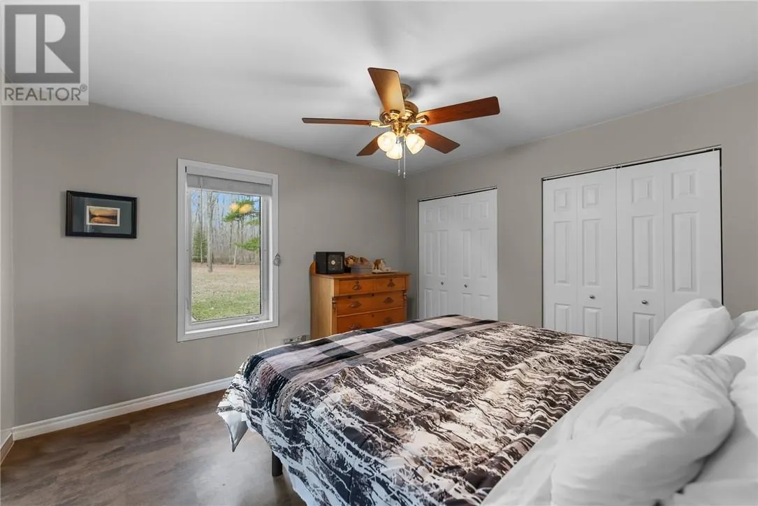 176 Kring Road