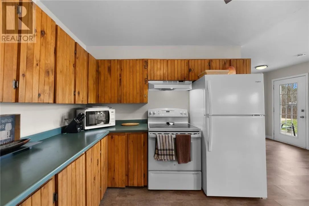 176 Kring Road