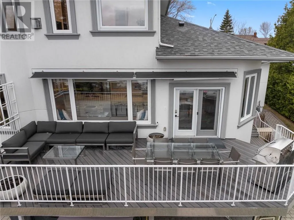 500 Lakepoint Court