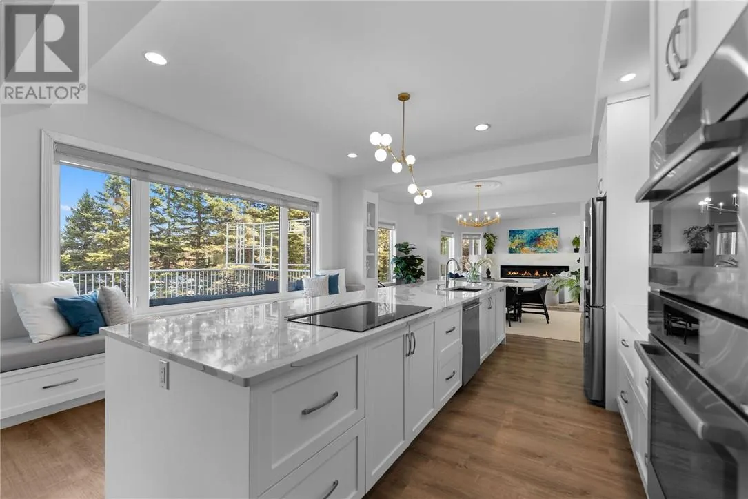 500 Lakepoint Court