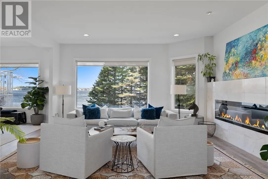 500 Lakepoint Court