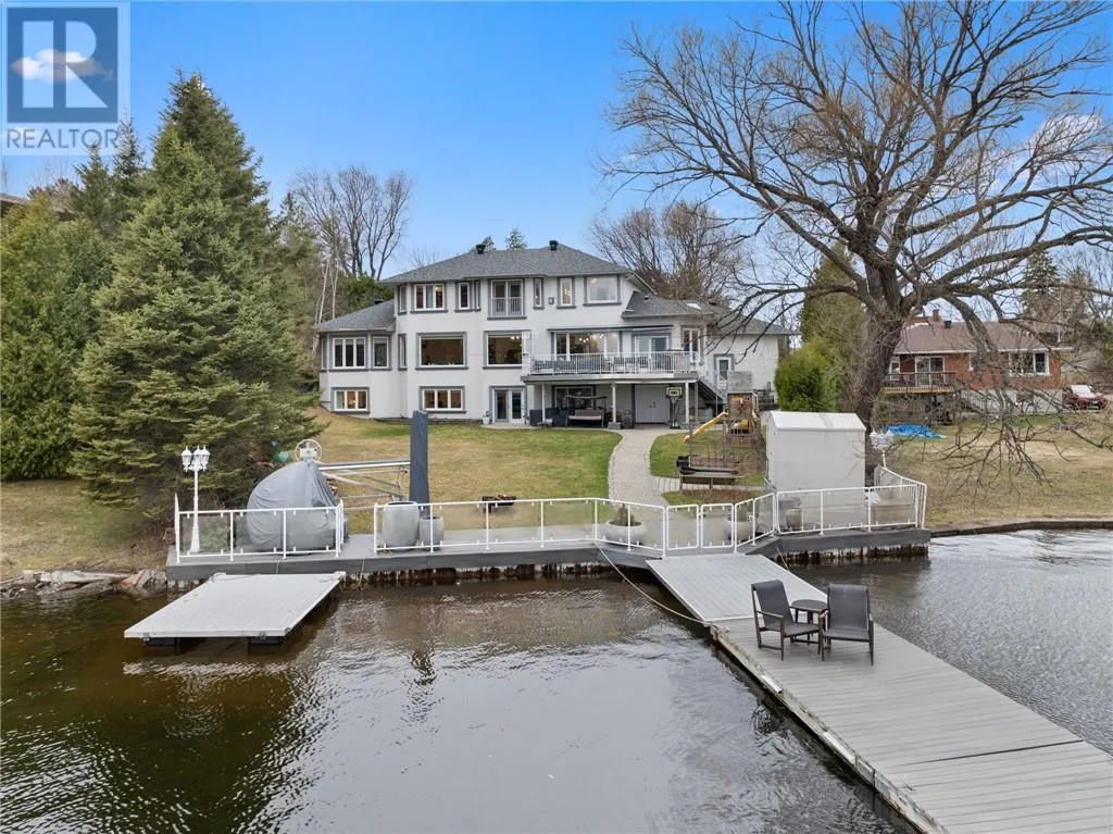 500 Lakepoint Court
