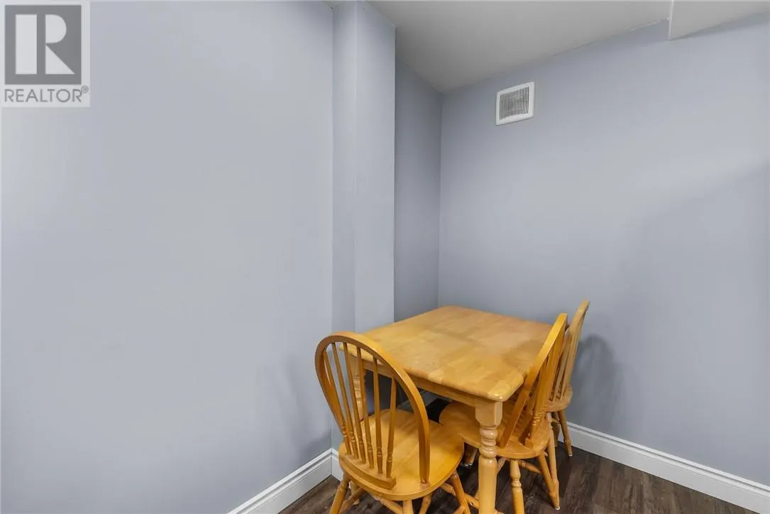 1366 Woodbine Avenue