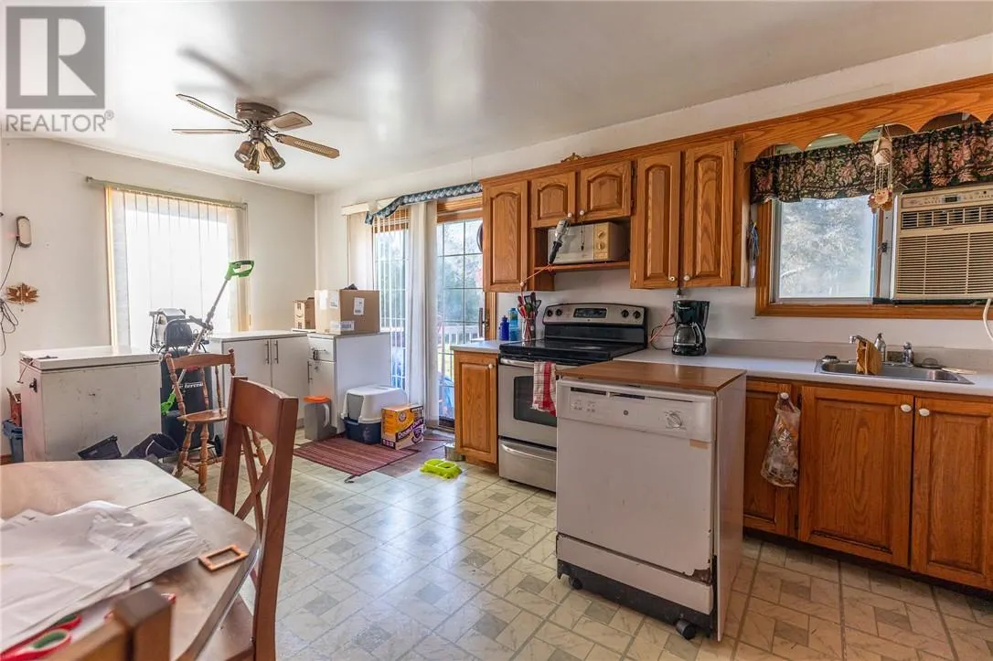 2605 Government Road