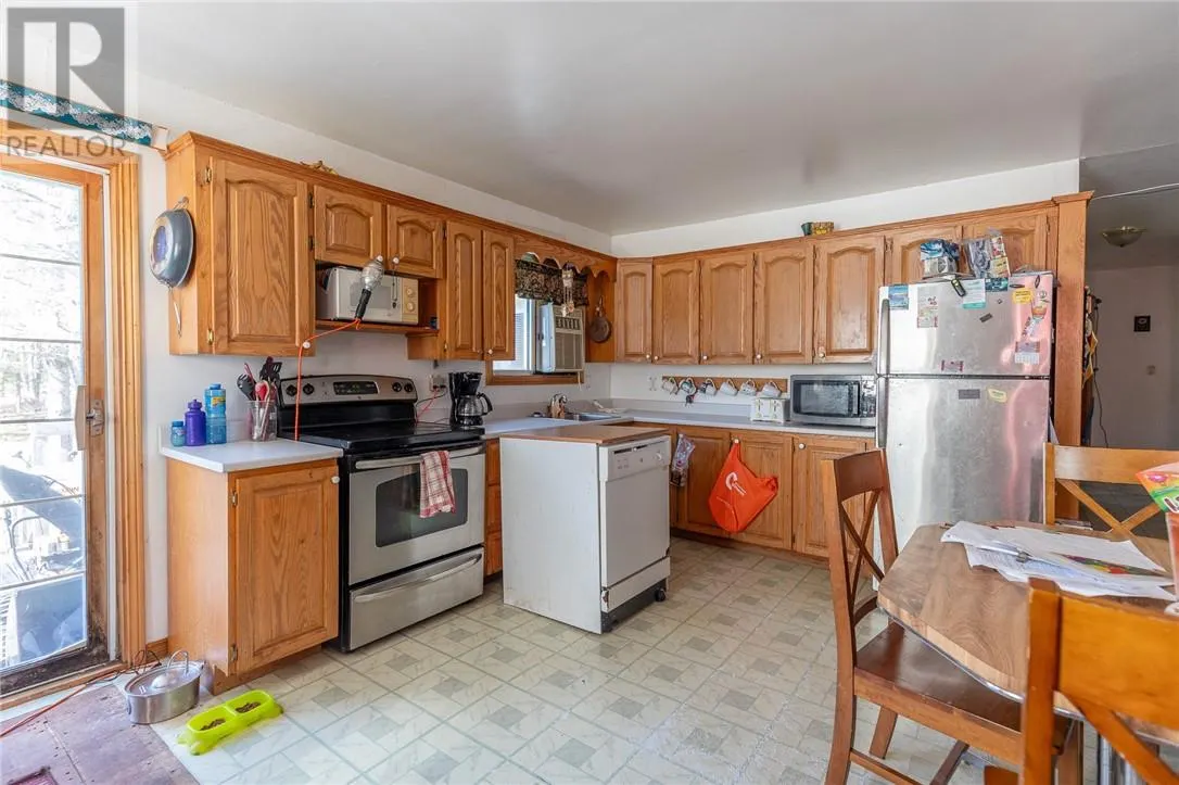 2605 Government Road