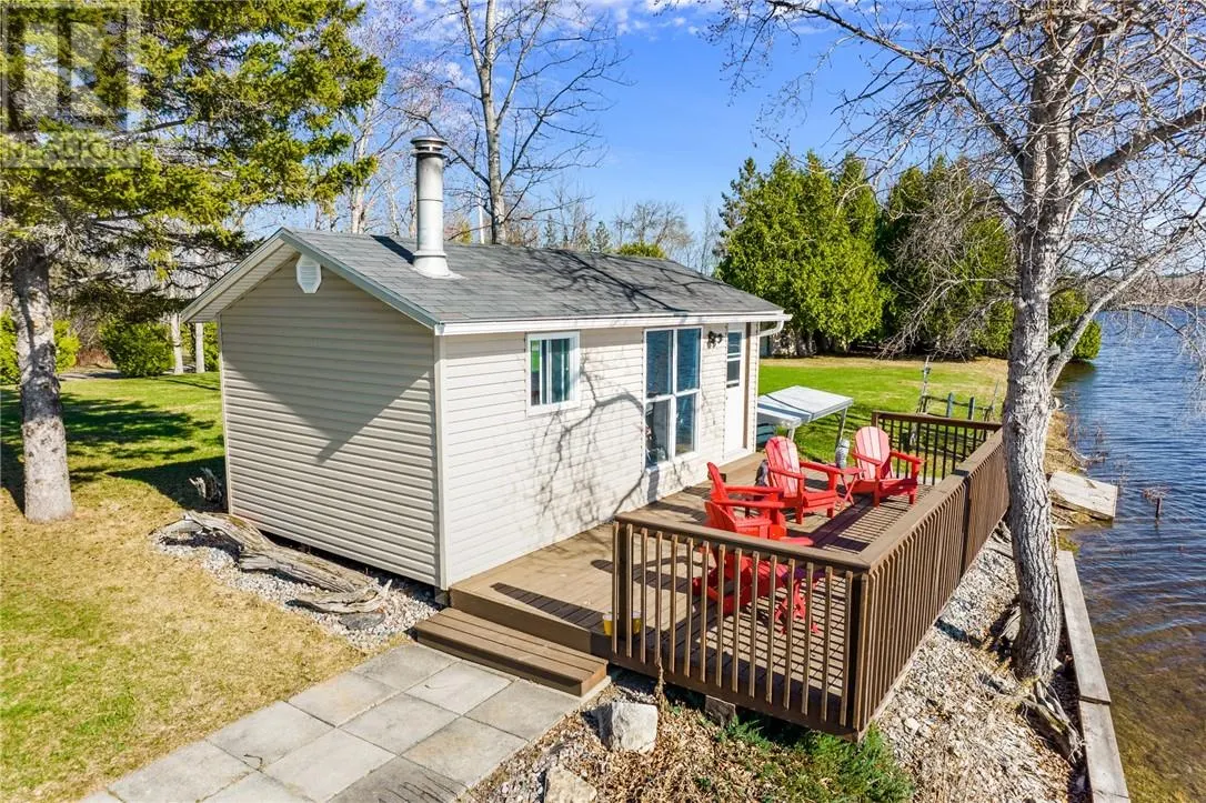 15 York Drive