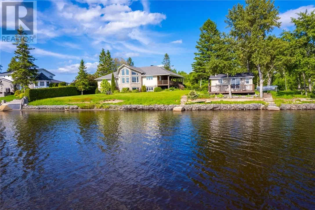 15 York Drive